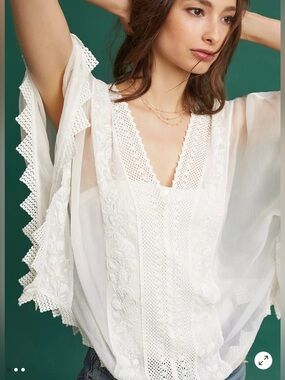 Anthropolgie - Maeve NERIAH Embroidered Top